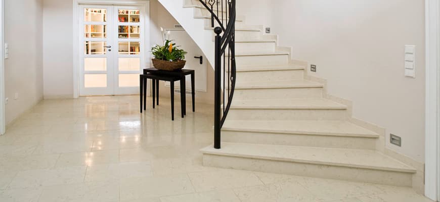 Stepsta: Ihr Partner für den Bau Ihrer perfekten Treppen Konfiguriere