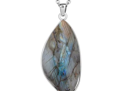 Kristallschmuck – Inspiriert von Kristalllicht und Zauber