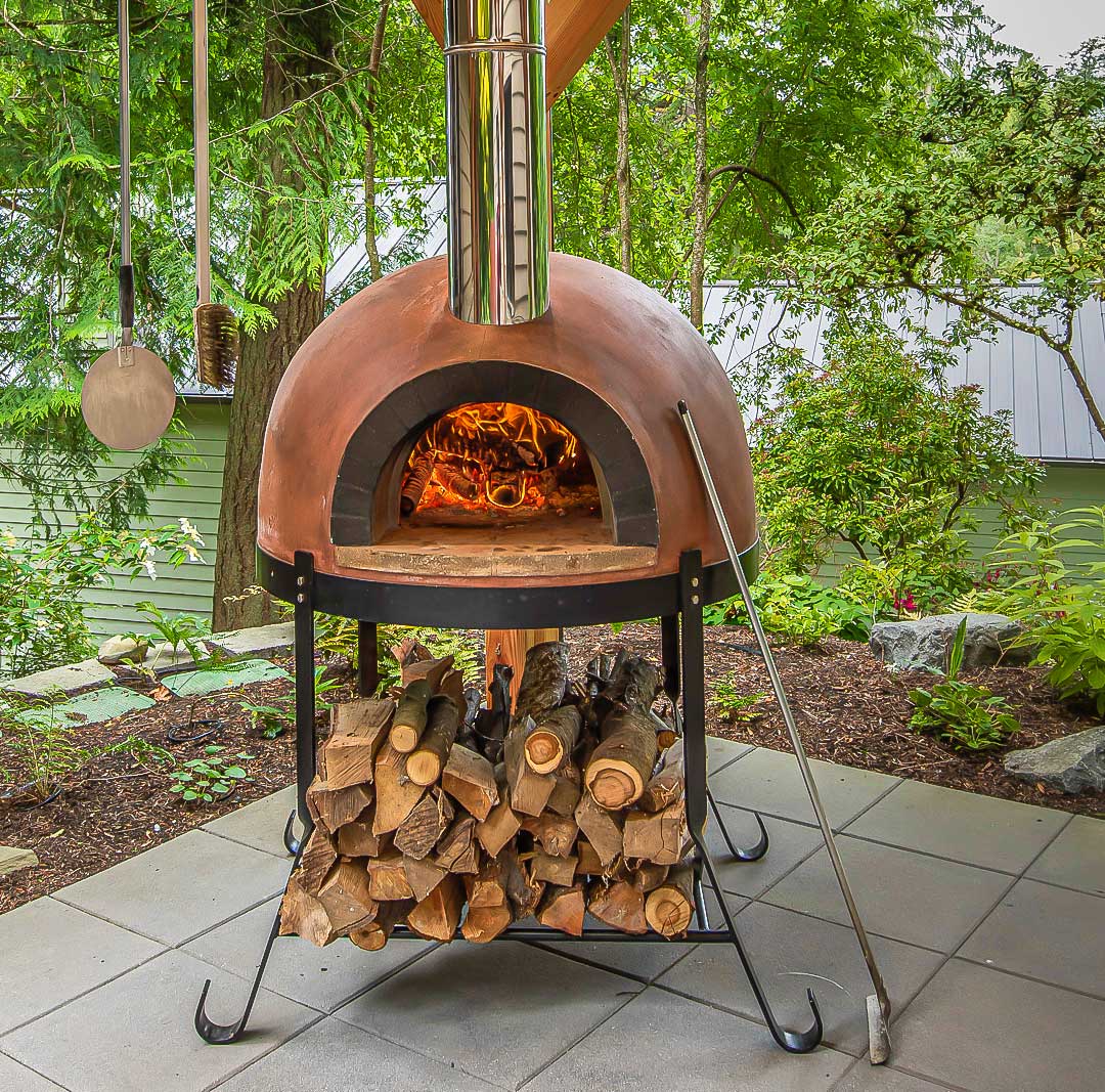 Authentisches Backen mit einem Steinbackofen: Entdecken Sie die Tradition des Outdoor-Kochens