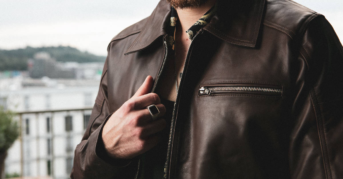 Lederjacke Damen: Funktion trifft auf Stil, wie bei den luxuriösen Basics von Crone