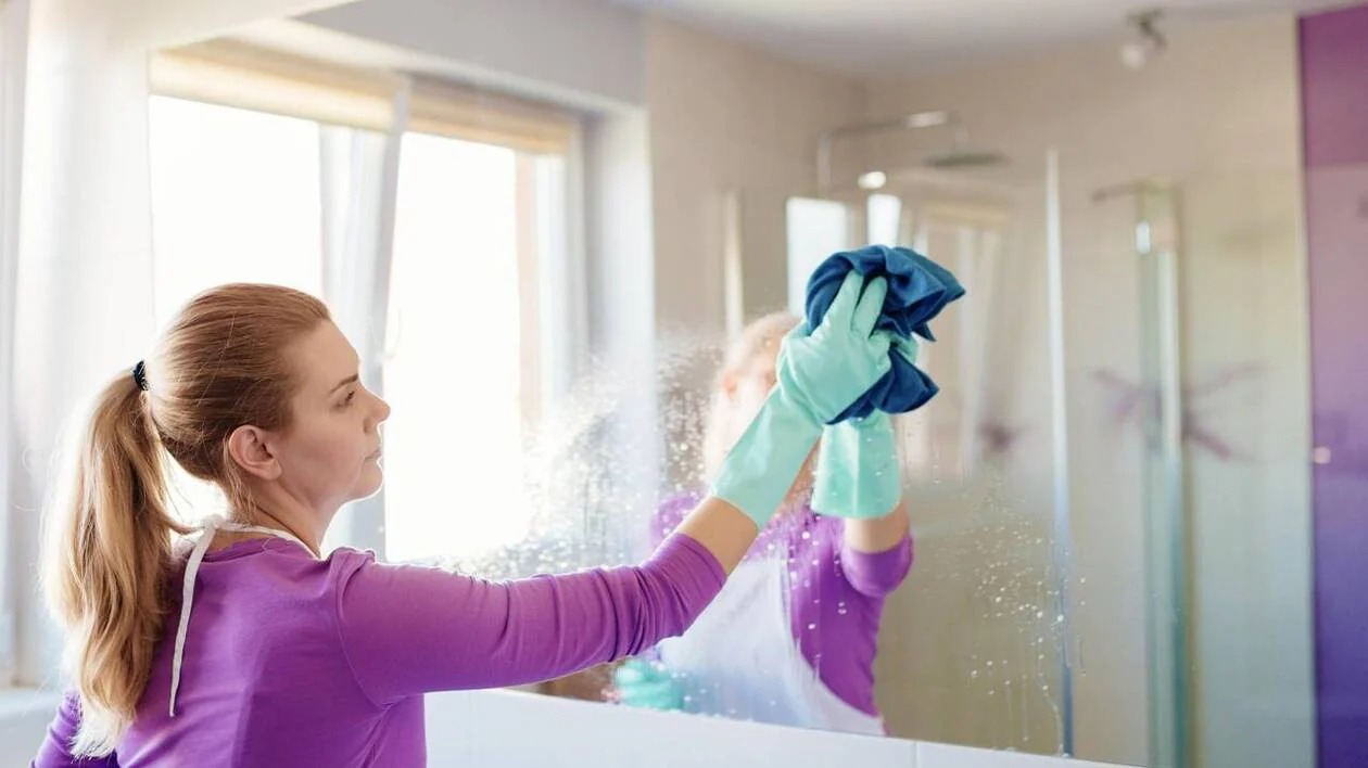 Fensterreinigung Dortmund: Strahlende Fenster durch DISE Cleaning
