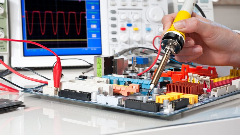 Prüfung elektrischer Anlagen in der Automobilindustrie
