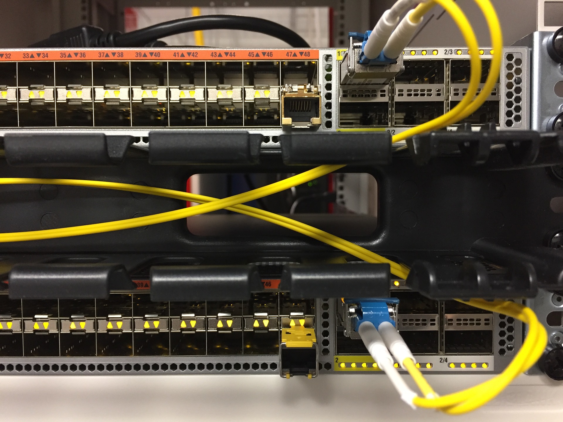 Schnelle Bereitstellung von IP transit pricing mit umfassenden Servicedetails